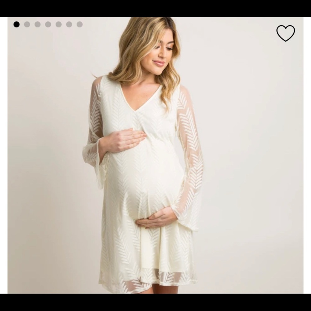 PinkBlush Ivory Chevron Maternity Dress (Small)